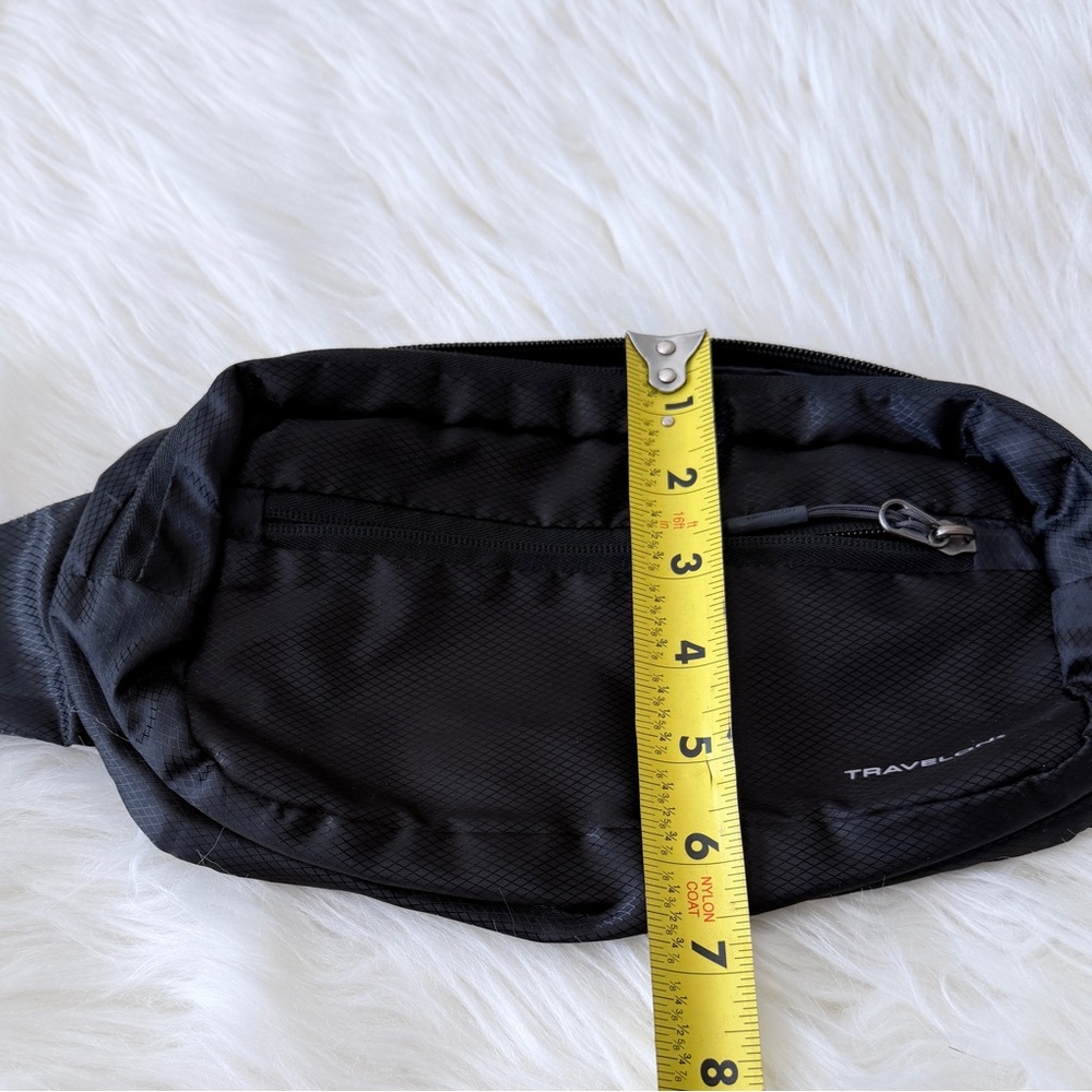 Travelon Black World Travel Essential s Convertible Sling/Waist Pack - Picture 7 of 8